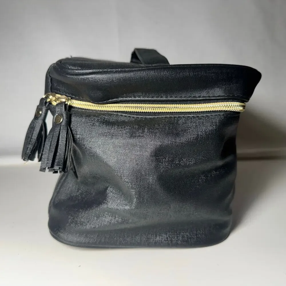 Black Unbranded Travel Makeup Bag Removable Inside Multiple Pockets Tassel Zip
